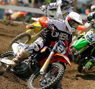 How Minimalism Can Improve Your Focus and Mental Clarity